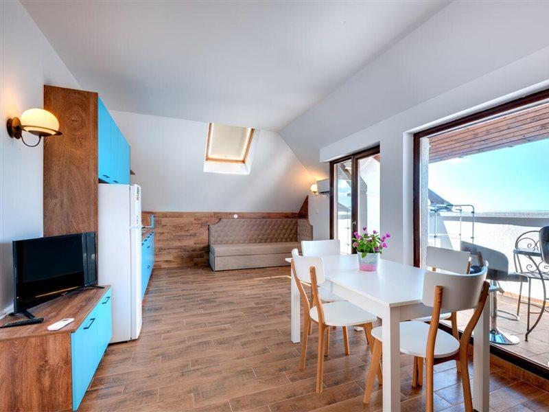 Panorama Blue Family Hotel And Free Parking Nesebar Eksteriør bilde