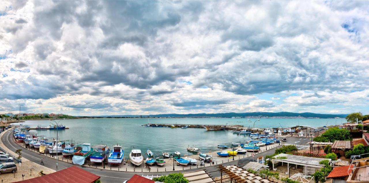 Panorama Blue Family Hotel And Free Parking Nesebar Eksteriør bilde